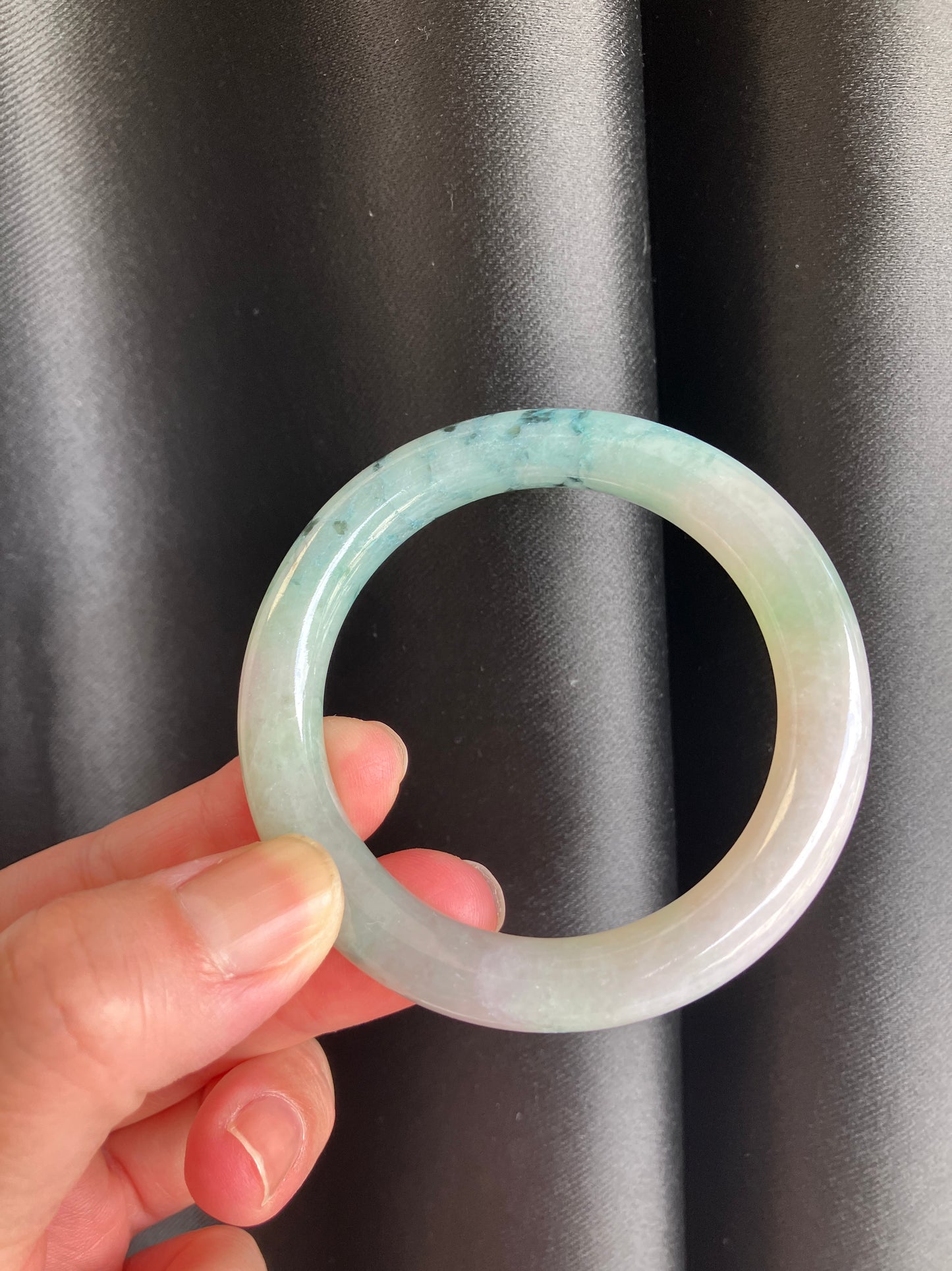 Jadeite Jade bangle 天然翡翠玉鈪圓條 (50mm) JBL01