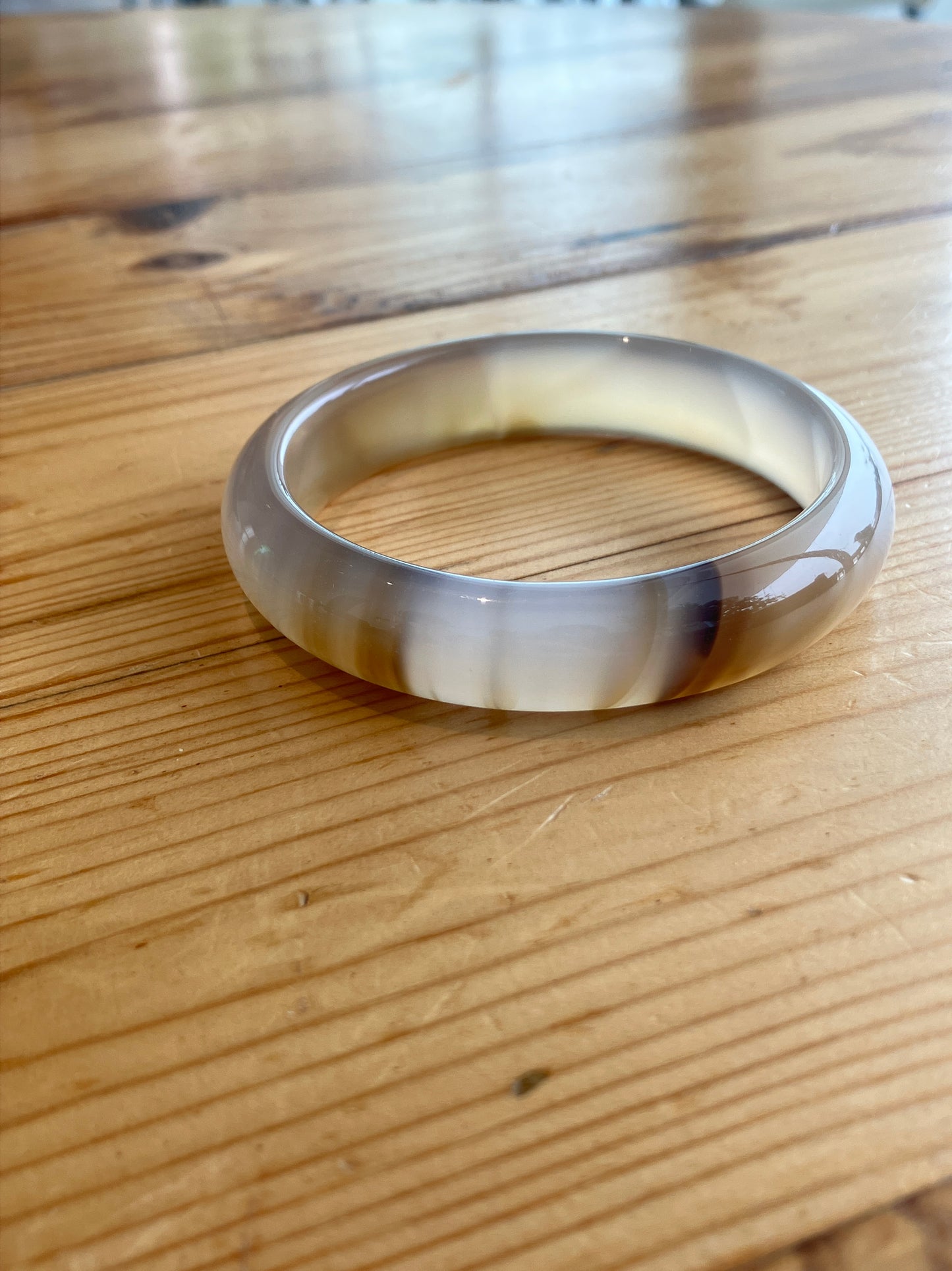 高冰飄花海洋玉髓手鐲 Unique Ocean Chalcedony Agate Bangle