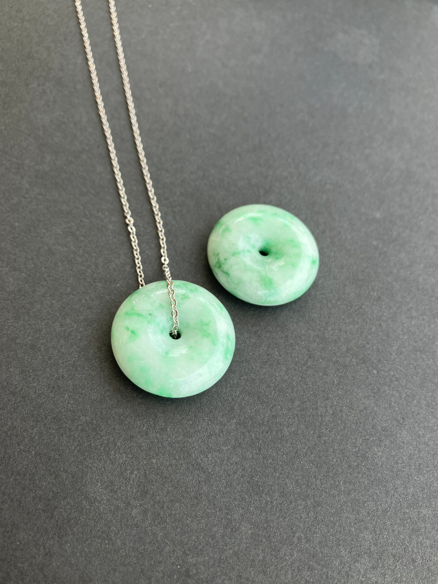 Jadeite Donut  Pendant ｜天然翡翠 平安扣吊墜