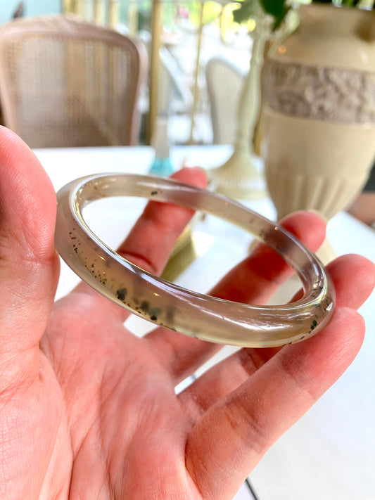 高冰飄花海洋玉髓手鐲 Unique Ocean Chalcedony Agate Bangle