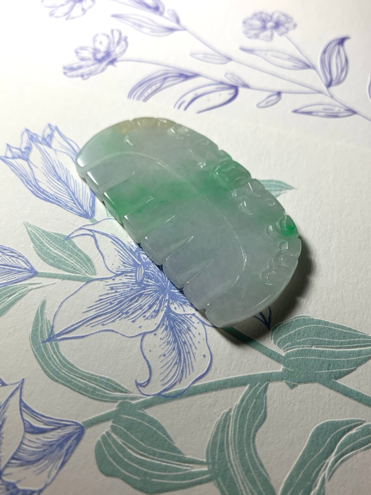 Jadeite Comb Pendant ｜天然翡翠梳吊墜(JH0051)