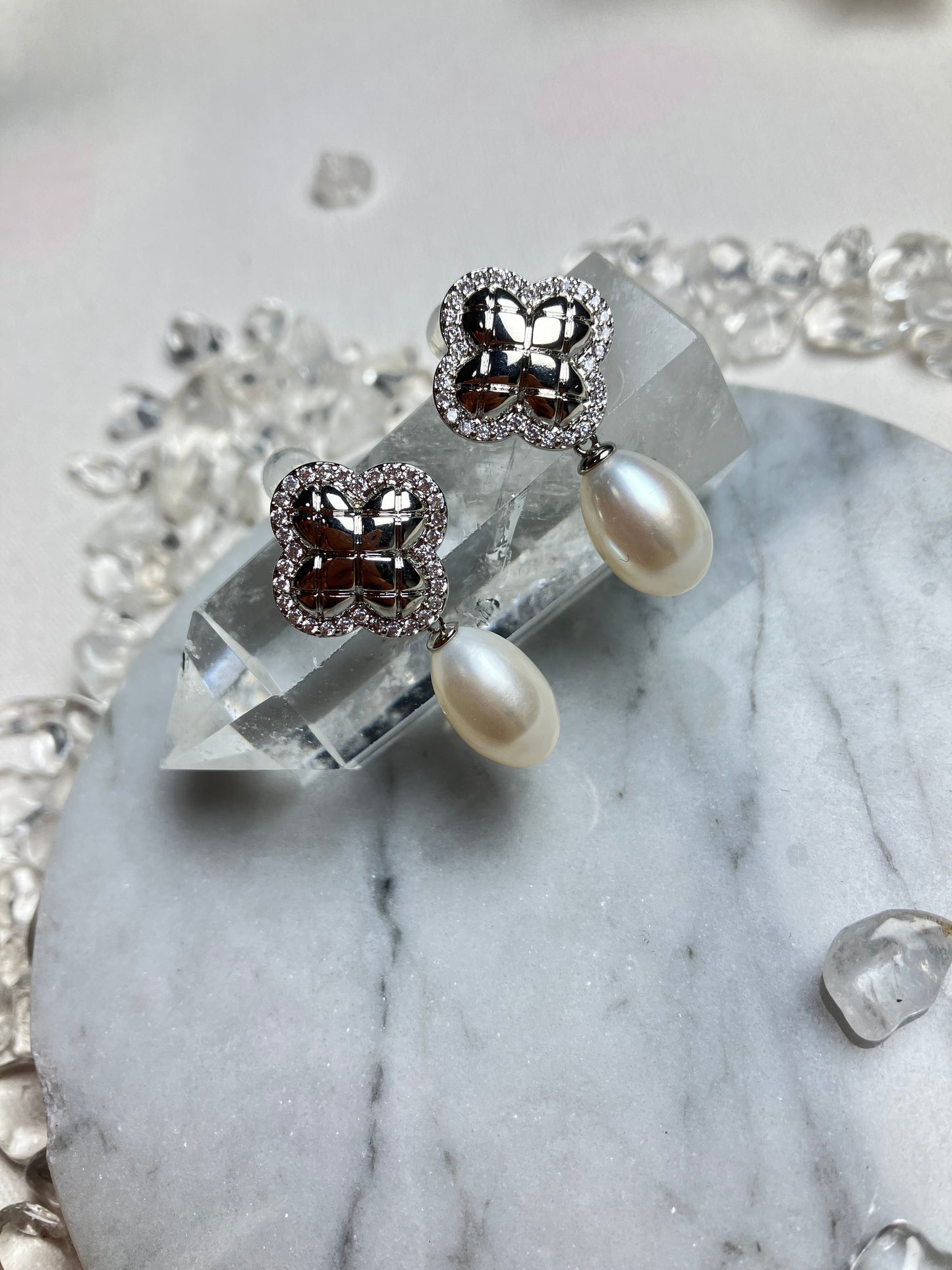 Natural Pearl Earrings 天然淡水珍珠 耳環(PE0071)