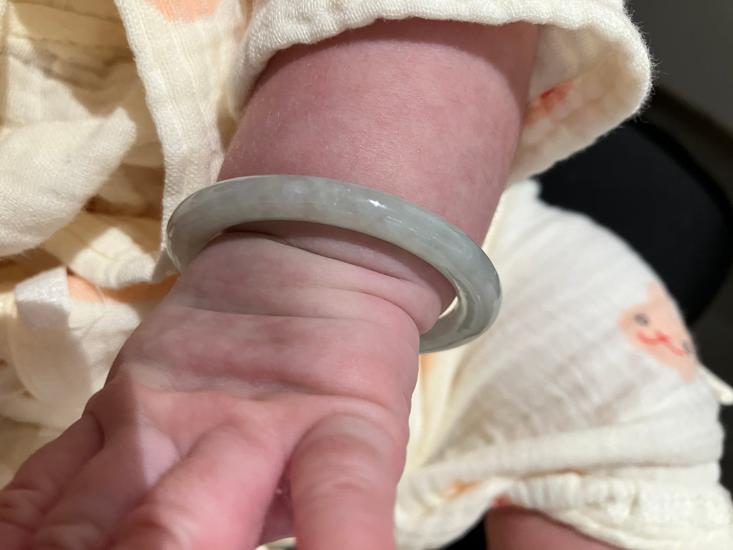 Jadeite Kids Bangle 天然翡翠兒童玉鈪(40mm)(77a425) (37mm)( 77a525)
