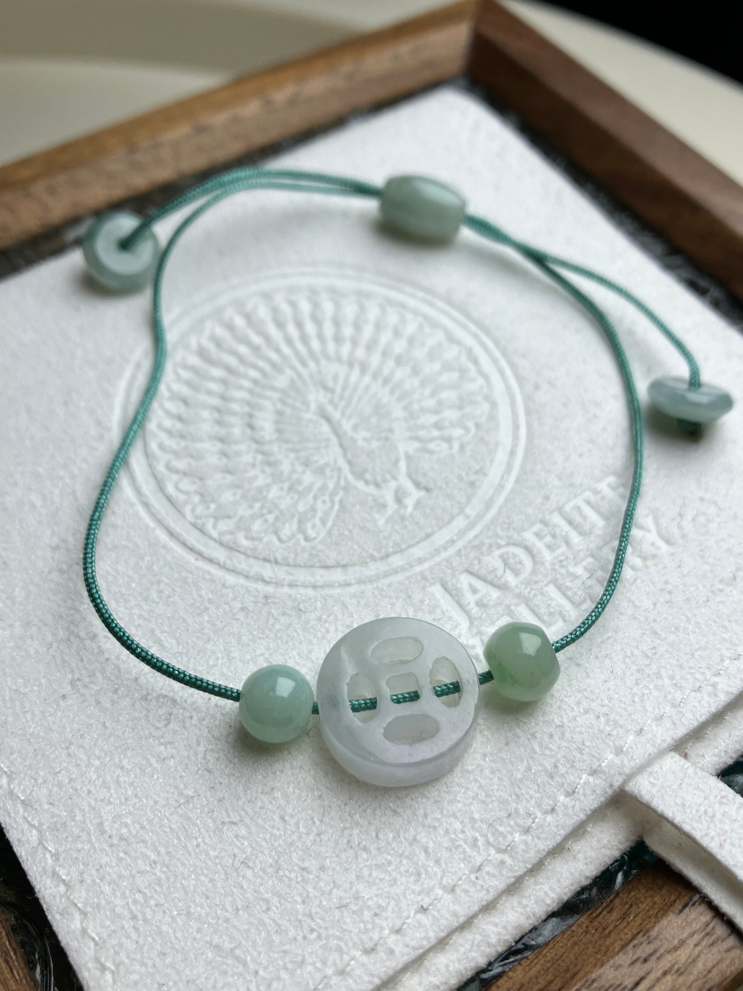 Jadeite Bracelet ｜天然翡翠手繩「財運連連」(JBS008-10)