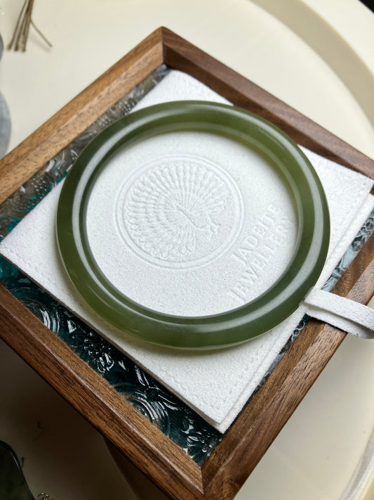 Natural Green Nephrite Jade Bangle 天然和田玉玊鈪 (59mm) (NB30299)