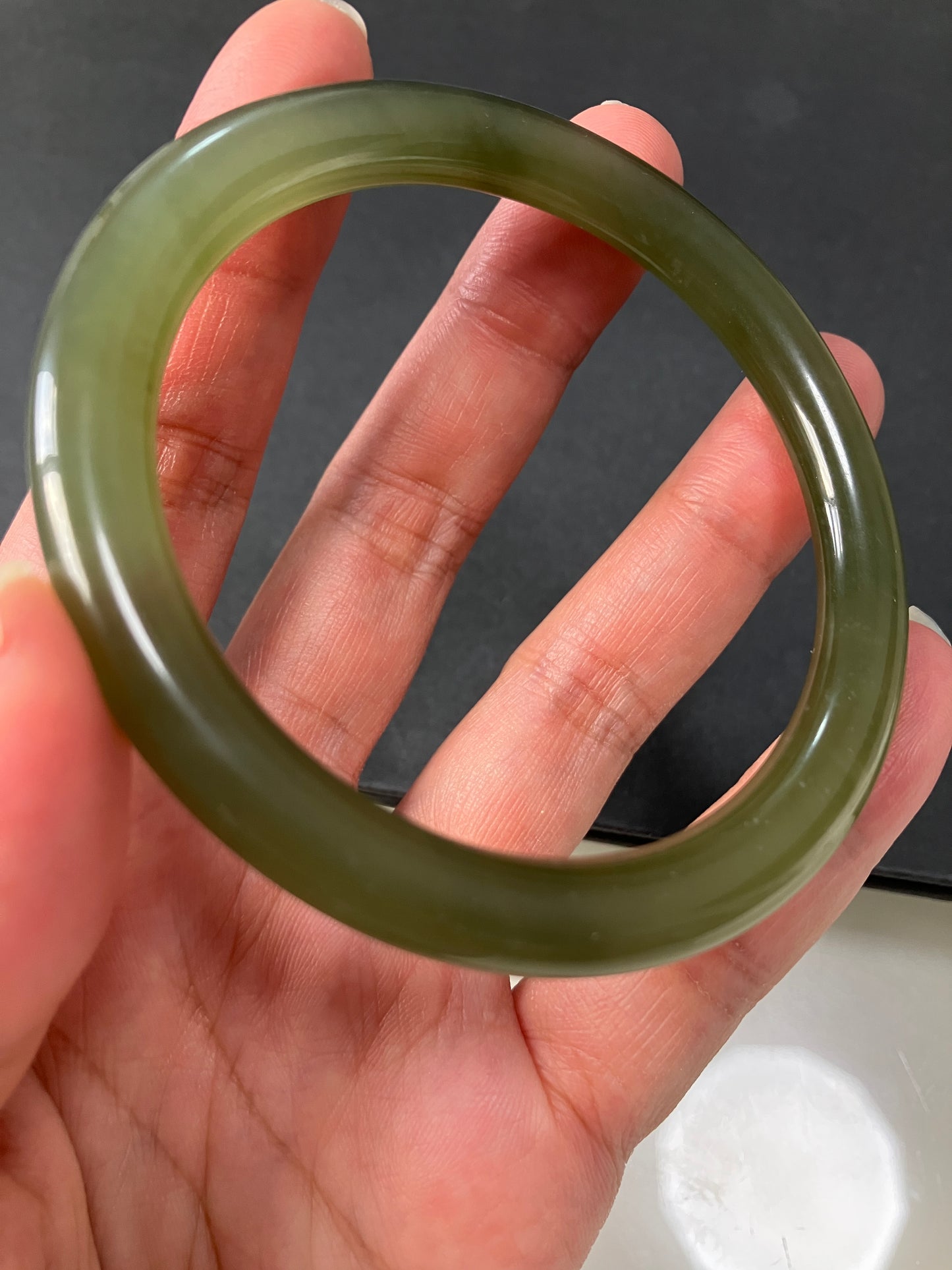 Natural Green Nephrite Jade Bangle 天然和田玉玊鈪 (59mm) (NB30299)