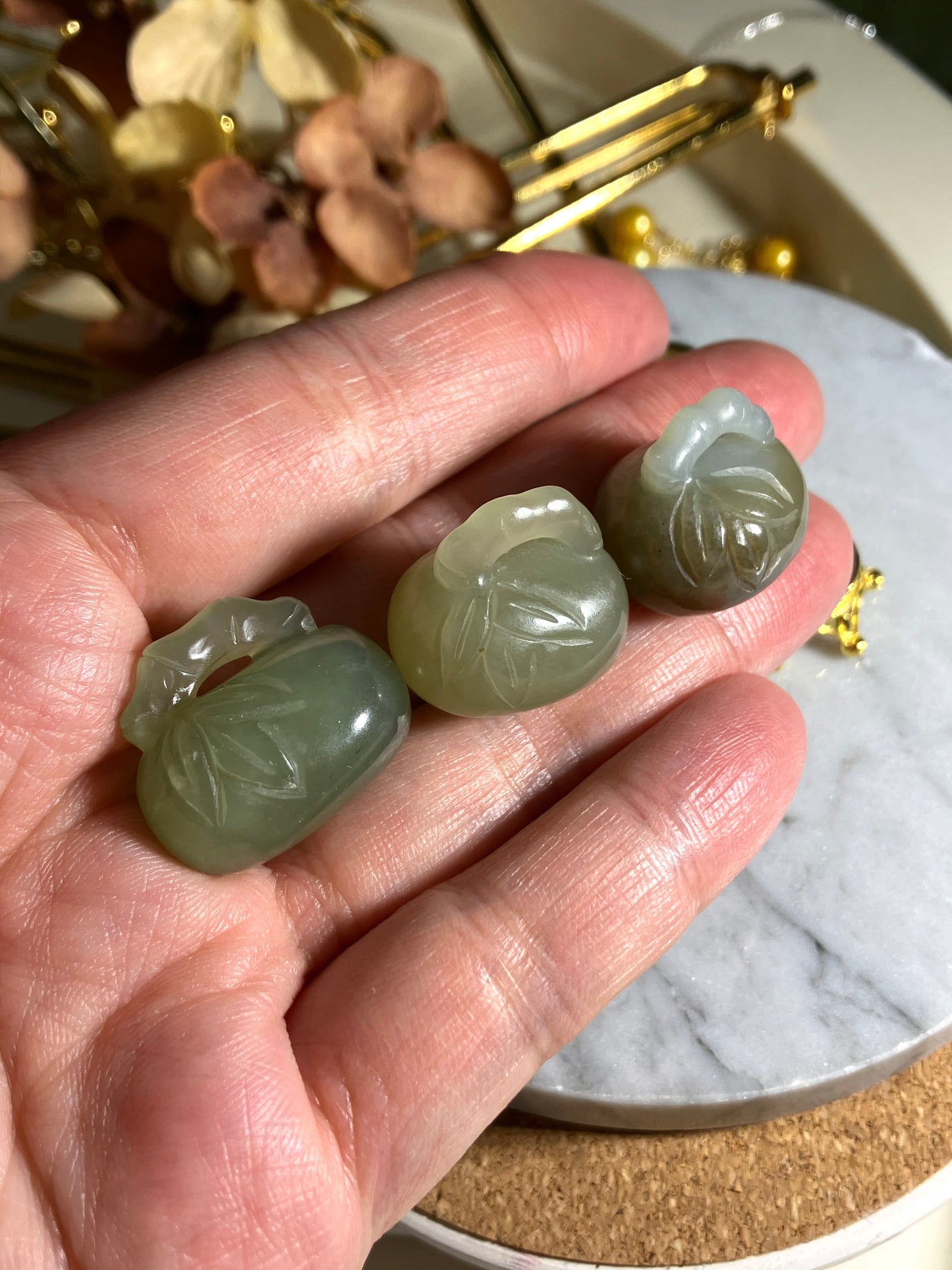 Natural Nephrite Jade Pendant & Decoration天然和田吊飾擺設 (NJPD004-006)