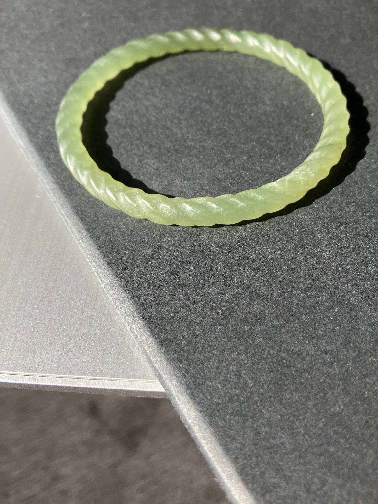 Natural Green Nephrite Jade Bangle 天然和田玉玊鈪 (56mm) (NB30350)