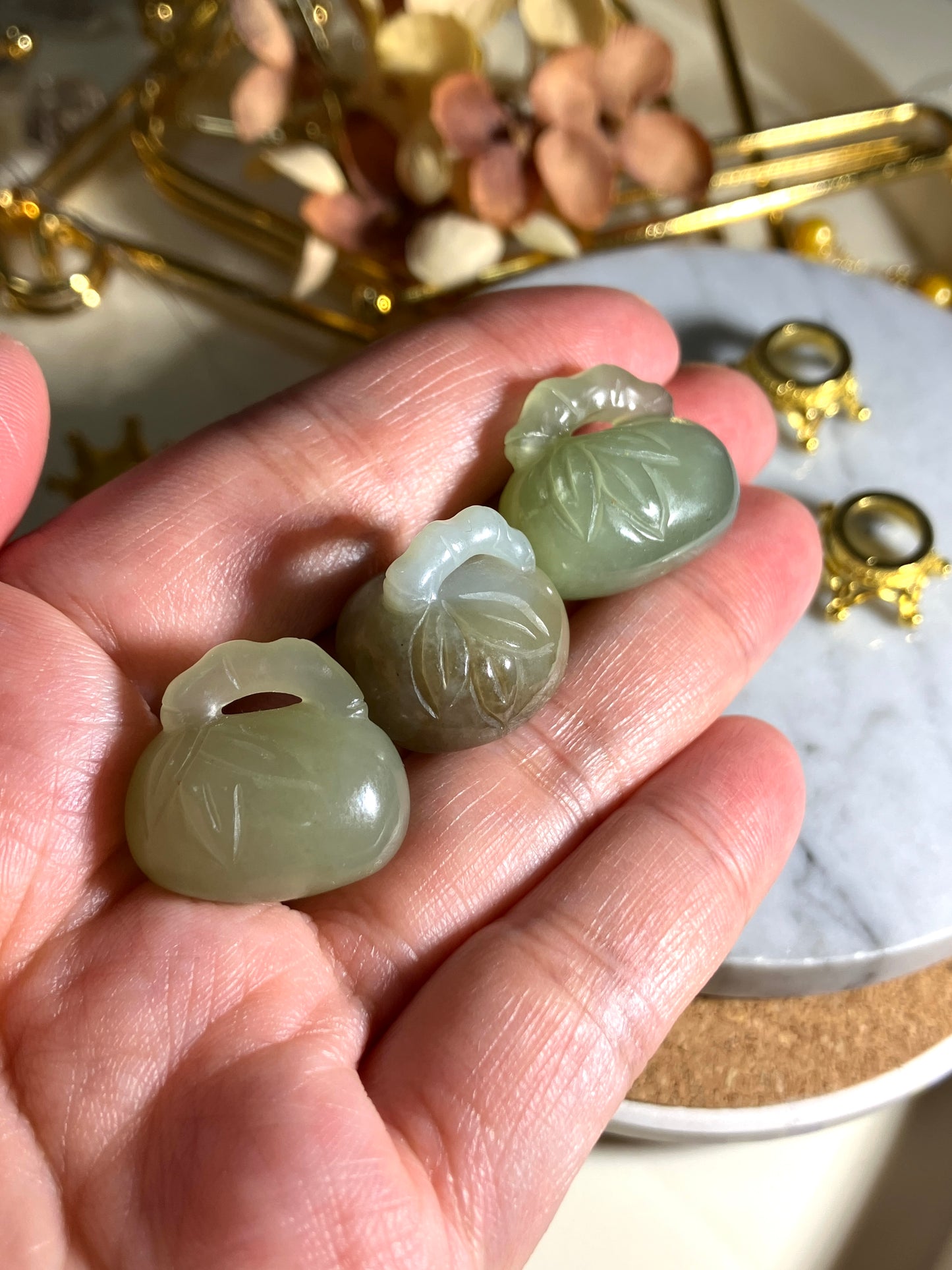 Natural Nephrite Jade Pendant & Decoration天然和田吊飾擺設 (NJPD004-006)