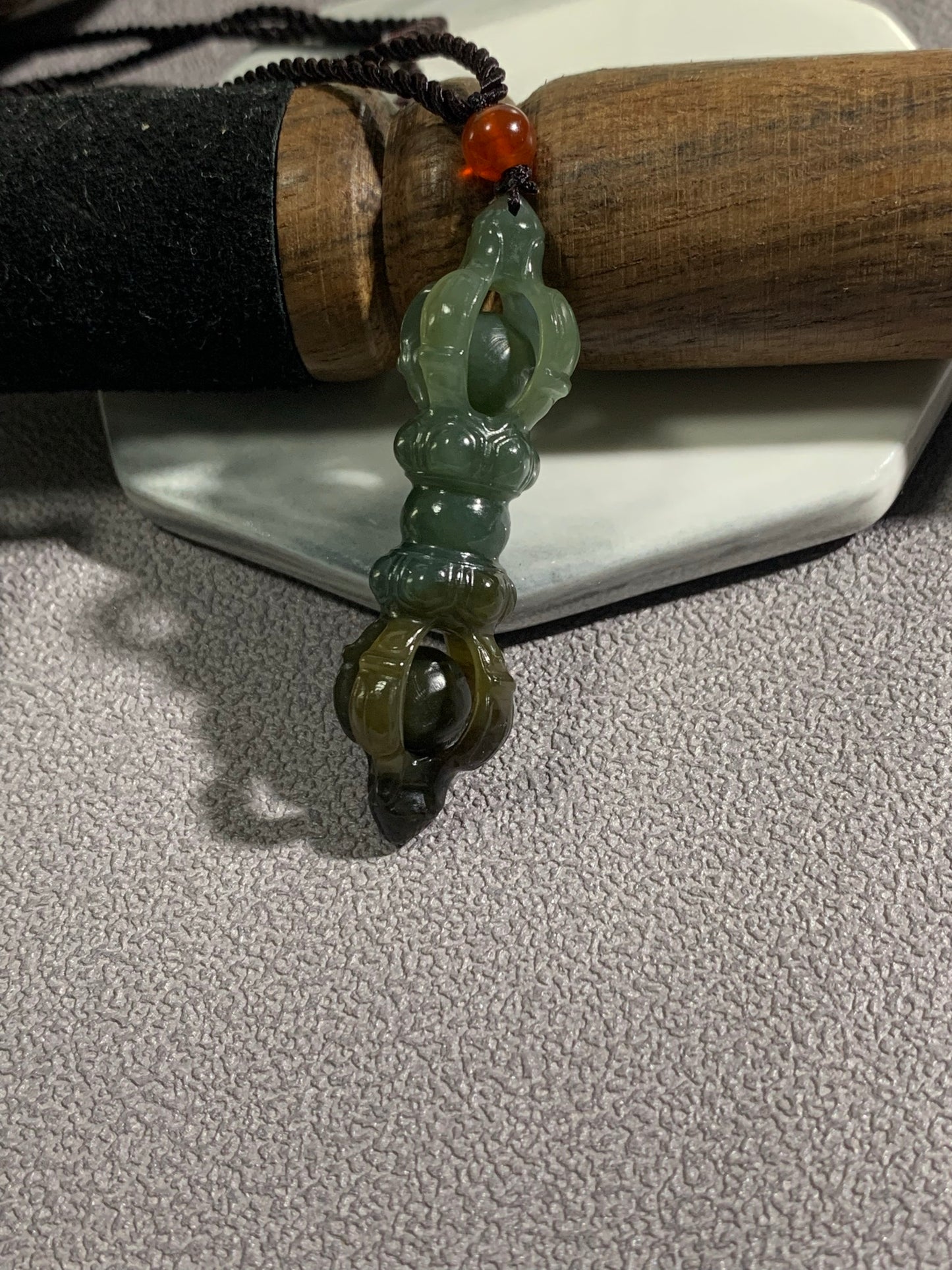 Natural Nephrite Jade Copper demon subduing pestle Pendant  ｜天然和田玉 降魔金剛杵 吊墜(NJP0130)