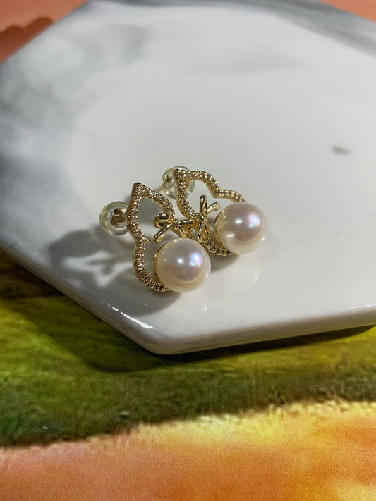 Pearl Earrings ｜天然淡水珍珠 耳環(PE0120）