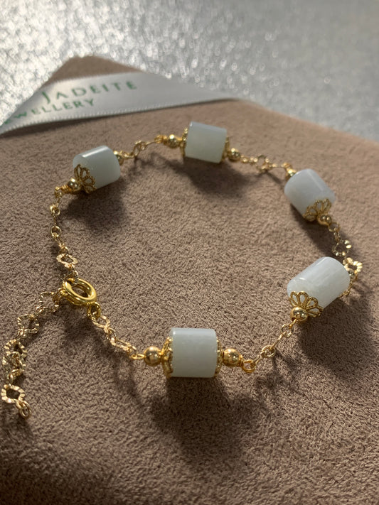 Jadeite Bracelet 天然翡翠設計款手鏈