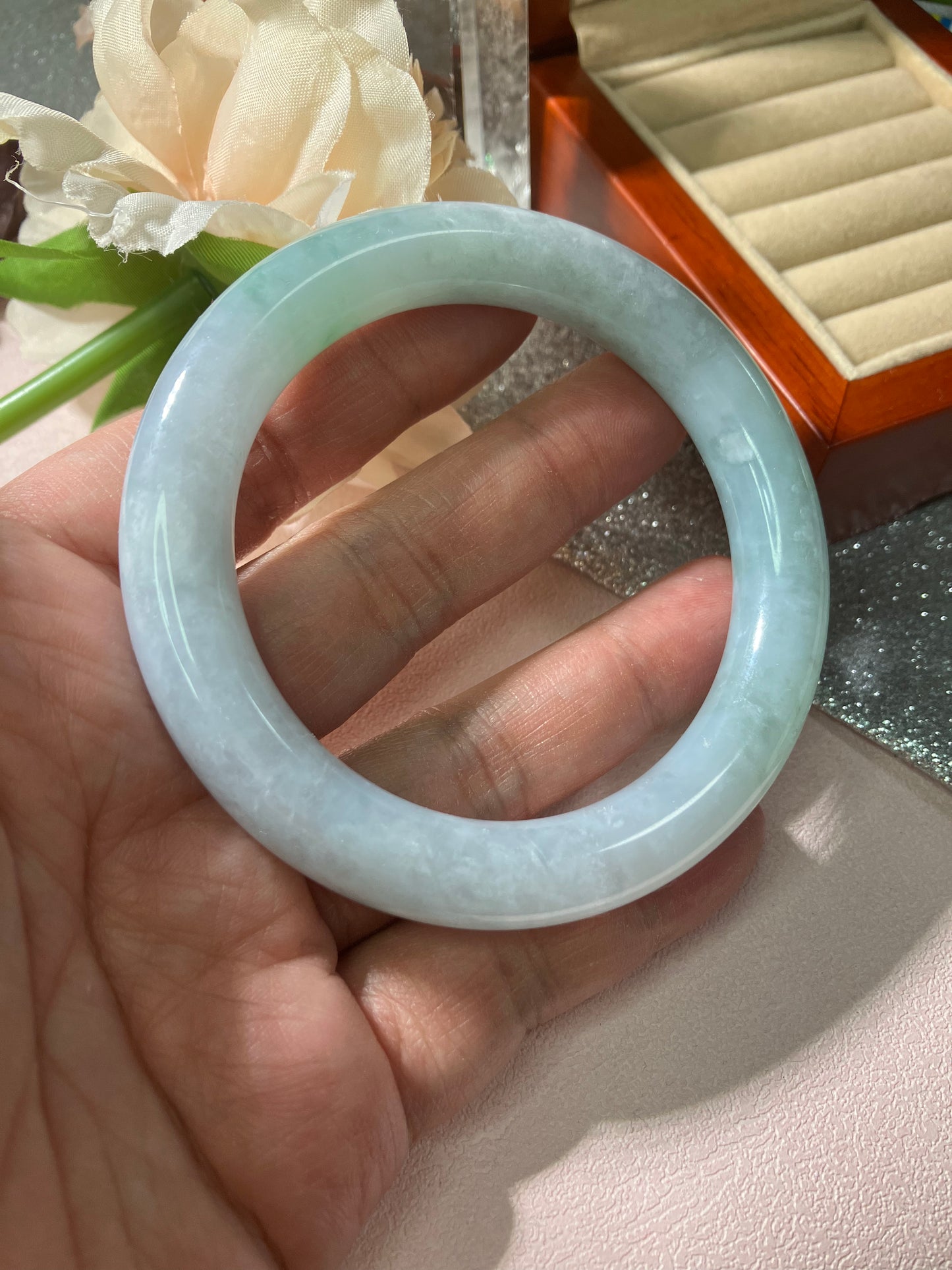 Jadeite Bangle Natural Light Spring Color Round Bar Jade Jadeite (56mm)(JB00237)