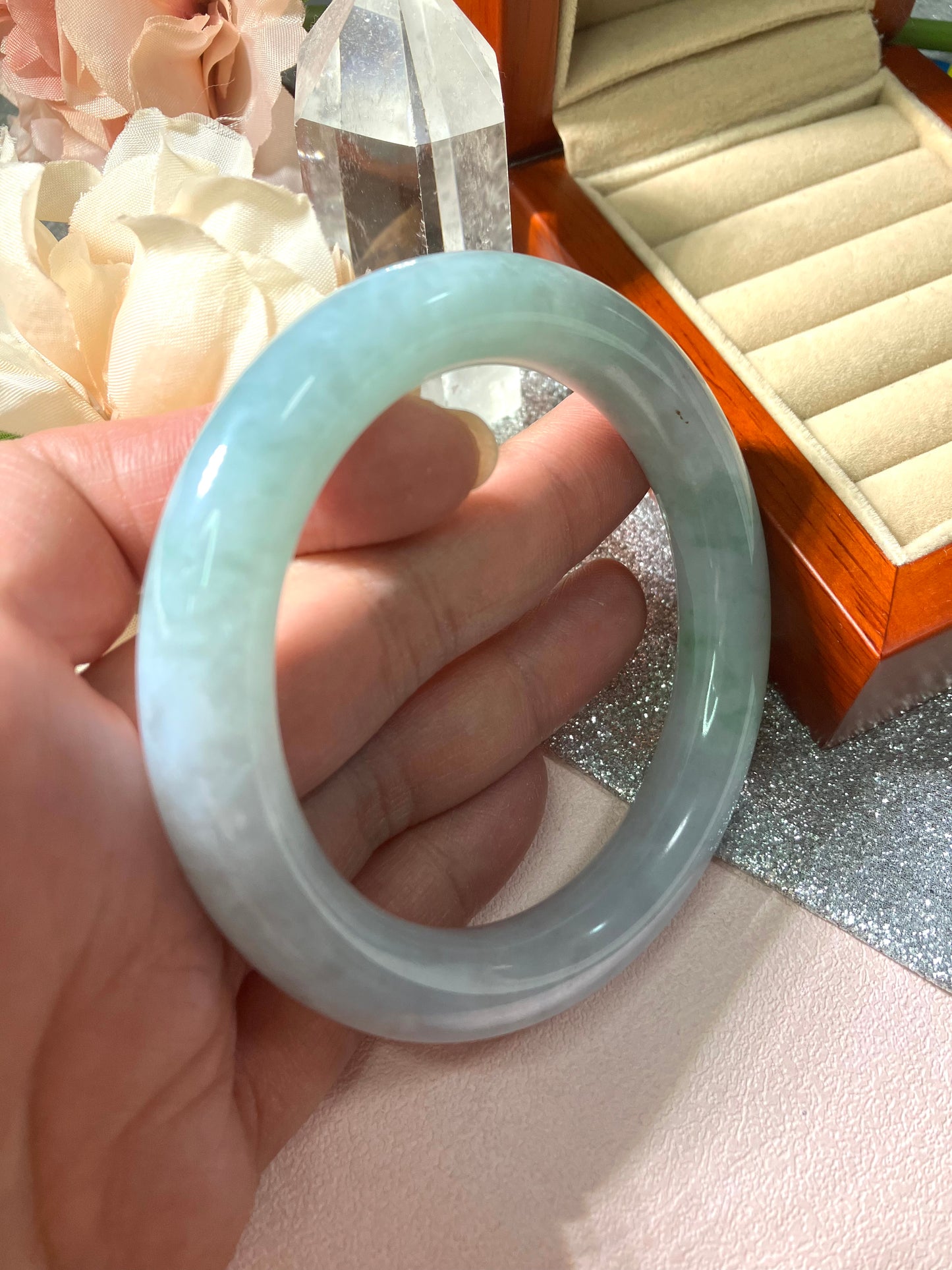 Jadeite Bangle Natural Light Spring Color Round Bar Jade Jadeite (56mm)(JB00237)